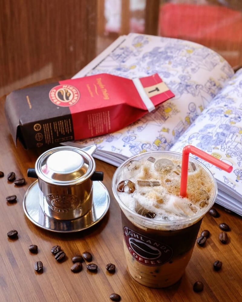 Traditional Vietnamese Highlands Coffee | Vietnamese coffee beans